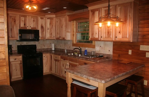 Carbondale Cabin | On the Shawnee Wine Trail