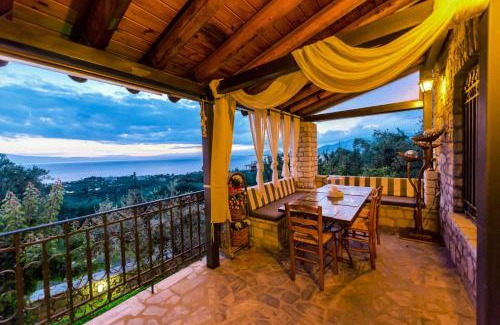 Kalamata Villa | Once Upon a Time - A Castle of Magical Sunsets
