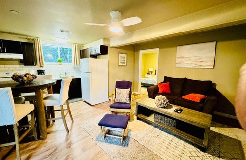 Federal Way House | One Bed Executive Suite off the Sound!