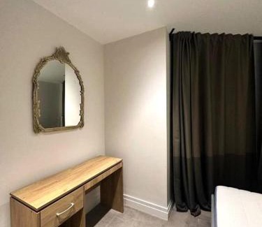 Nine Elms Apartment | One Bed Flat in Vauxhall