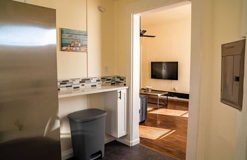 Long Branch Apartment | One Bed Retreat in Long Branch