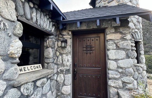 Mentone Cottage | One bedroom 100yr old stone cottage in California National Forest.