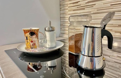 Cavoretto Apartment | One-Bedroom Apartment