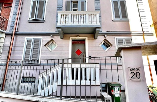 Cavoretto Apartment | One-Bedroom Apartment