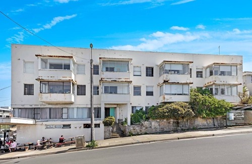 Maroubra Apartment | One bedroom Apartment at Maroubra Beach