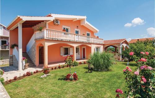 Podgradina Apartment | One-Bedroom Apartment In Podgradina
