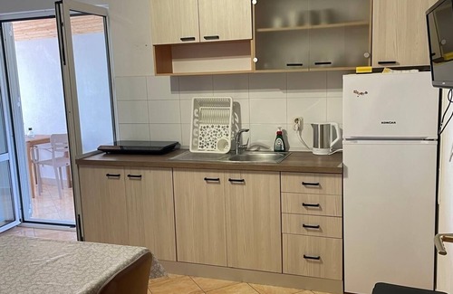 Blato Apartment | One bedroom apartment with terrace and sea view Živogošće - Blato, Makarska (A-22253-g)