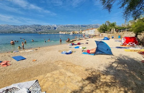 Vinjerac Apartment | One bedroom apartment with air-conditioning Vinjerac, Zadar (A-3093-e)