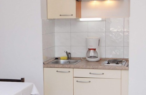 Vinjerac Apartment | One bedroom apartment with terrace and sea view Vinjerac, Zadar (A-3248-d)