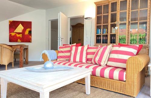 Großensee Apartment | One Bedroom Apartment In Groensee, Stubbenrode