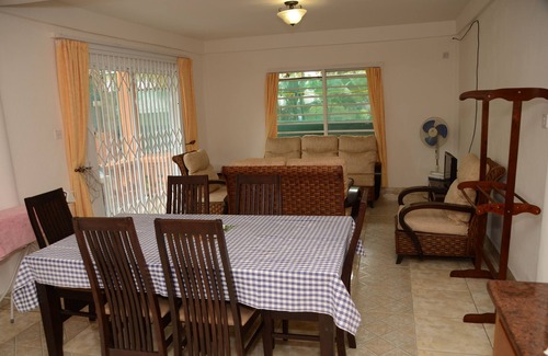 Beau Vallon Apartment | One Bedroom Apartment in the heart of Beau Vallon