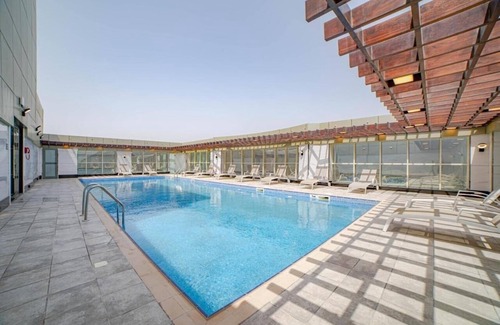 Al-Fujairah Apartment | One Bedroom Apartment Near Century Mall By E R