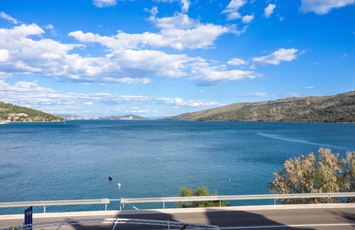 Poljica Apartment | One bedroom apartment near beach Poljica, Trogir (A-19316-b)