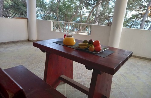 Ivan Dolac Apartment | One bedroom apartment near beach Ivan Dolac, Hvar (A-21269-c)