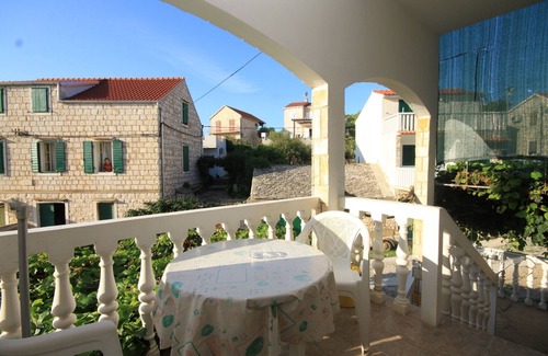 Rukavac Apartment | One bedroom apartment near beach Rukavac, Vis (A-1154-a)