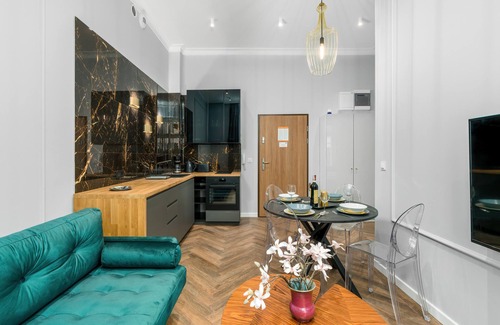 Poznan City Center Apartment | One Bedroom Apartment Poznań Garbary 31
