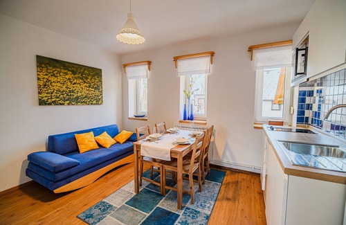 Cerknica Apartment | One Bedroom Apartment with Breakfast in Ančkin kot