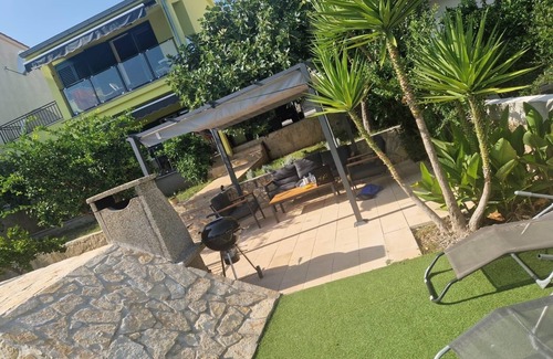 Poljica Apartment | One bedroom apartment with terrace and sea view Poljica, Trogir (A-11934-a)