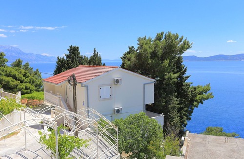 Marusici Apartment | One bedroom apartment with balcony and sea view Marušići, Omiš (A-18497-b)