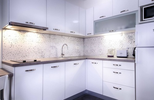 Komiza Apartment | One bedroom apartment with terrace Komiža, Vis (A-1151-c)
