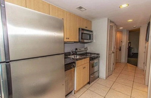Downtown Myrtle Beach Condo | One-bedroom condo in the modern resort offering a contemporary living experience