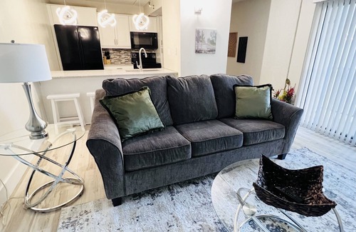 Clear Lake Condo | One Bedroom Lake Retreat, two pools, hot tub, and more!
