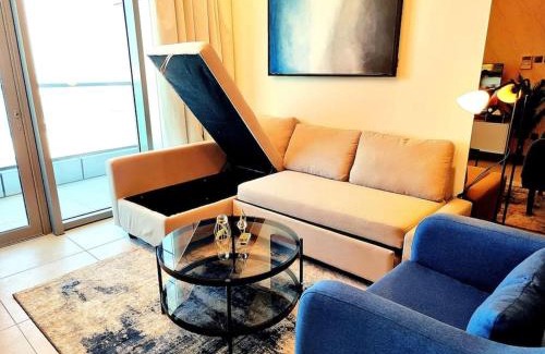 Al Hoora Apartment | One Bedroom Luxury Apartment in Manama - A Taste of Paradise