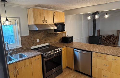Yellowknife House | One bedroom space in a lovely house with some shared common spaces n