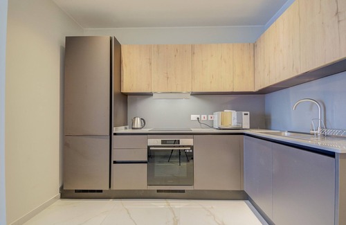 St. Andrew's Apartment | One Bedroom - Suite 2