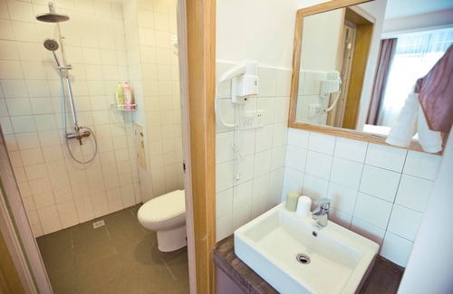 Wulingyuan Bed & Breakfast | One House