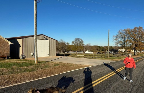 Chesnee RV Rental | One Night Stay