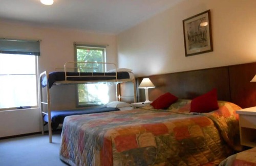 Augusta Hotel | ONE OF WA's BEST KEPT SECRETS - Room 1 in boutique hotel in Augusta, Australia