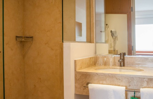 Cuautlancingo Hotel | One Puebla Finsa