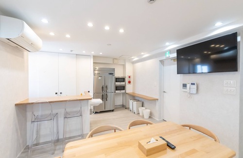 Chuo House | ONE WORLD Sakaisuji Hommachi