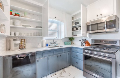 Turner Park House | OneCozyPlace|KS Bed|Near Expo/TU/DT/Firepit