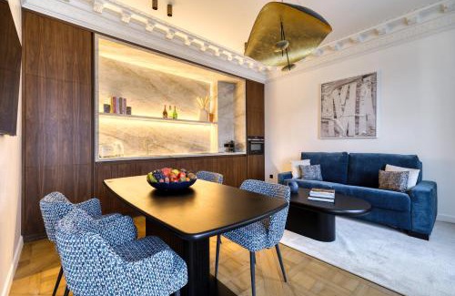 Palais-Royal Apartment | Oniri - Serviced Apartments in Louvre - Rue de Rivoli