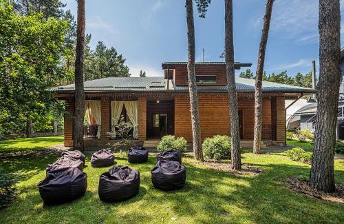 Darnitsa District Hotel | ONOVO Dendra Hotel