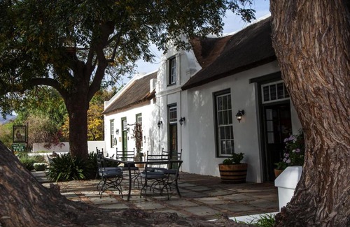 Prince Albert House | Onse Rus Guesthouse