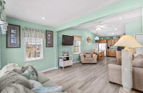 Surfside Beach House | Open + Airy home w/Golf Cart, in Ocean Lakes