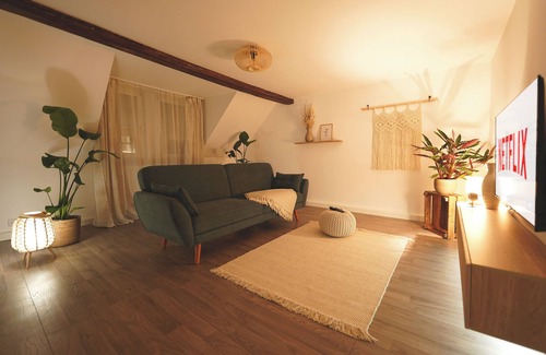 Paulusviertel House | Open, cozy apartment in house, on 2.5 floors - With living room, large bathroom