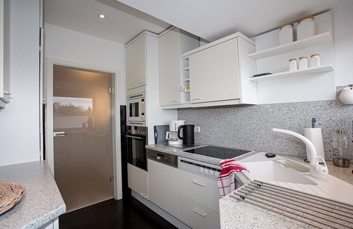 Heide Apartment | open-plan and bright gallery apartment on the 1st and 2nd floor