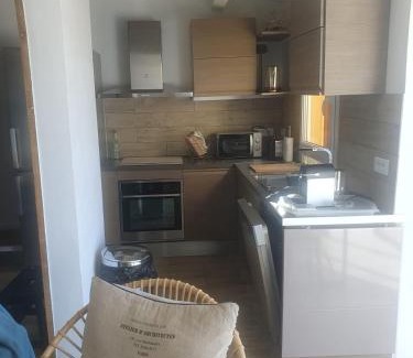 La Croix-Valmer Apartment | Open-plan T2 with sea view