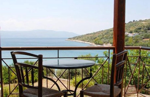 Kymi-Aliveri House | Open Your Door On The Beach! - Private Beach Home