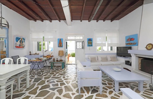 Marathias House | Open your front door on the beach, from a traditional renovated fisherman's home