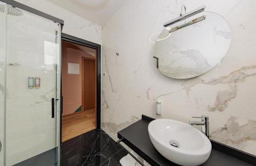Cazzago San Martino Hotel | OPHELIA Hotel