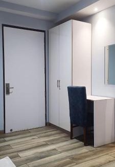 Behror Hotel | OPO HORIZON STANLEY, Delhi Airport