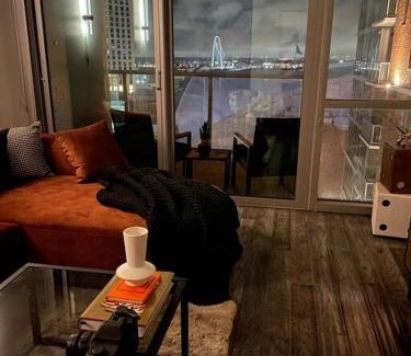 Uptown Apartment | Opulence is a way of life