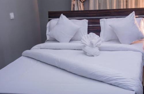 Lagos Cabin | Oragon Hotel -Standard