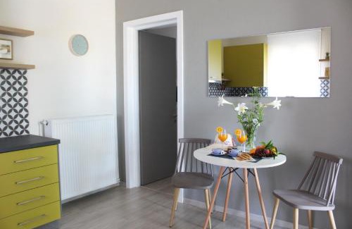 Selianitika House | ORANGE GARDEN