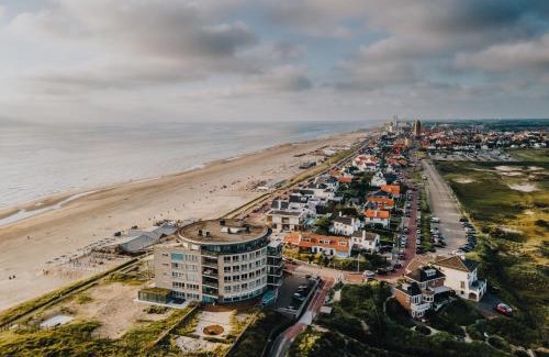 Zandvoort Apartment | Orange Ocean